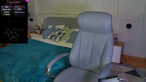 Snapshot of anita_blairr chatting on 02-12-25, 01:19 Anita online show from 02-12-25, 01:19