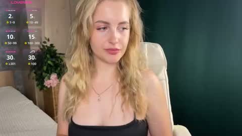 Snapshot of anita_blairr chatting on 06-27-26, 02:16 Anita online show from 06-27-26, 02:16