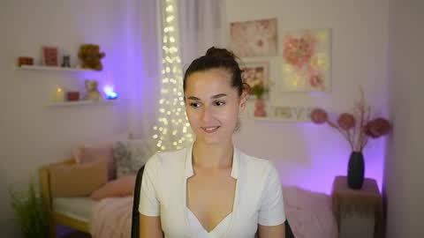 Snapshot of anita_grey_ chatting on 09-09-25, 07:13 Anita Grey online show from 09-09-25, 07:13