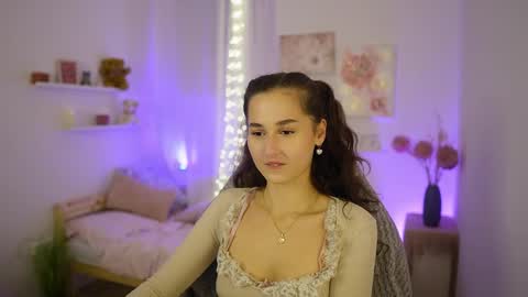 Anita Grey online show from 10-24-25, 07:43