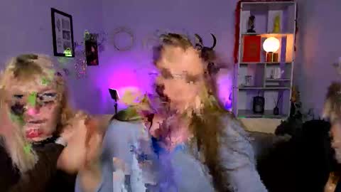 Snapshot of anita_love3 chatting on 02-25-26, 08:18 anita_love3 online show from 02-25-26, 08:18