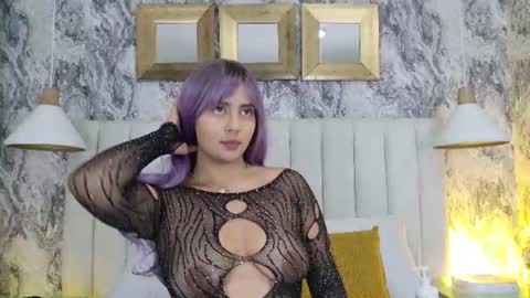Snapshot of anita_sagegb chatting on 06-24-26, 12:37 Dania Lpez online show from 06-24-26, 12:37