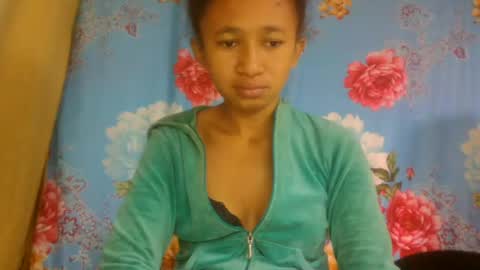 Snapshot of anitaazzh chatting on 06-24-26, 05:28 anitaazzh online show from 06-24-26, 05:28