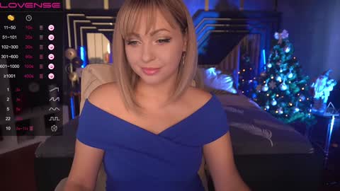 Snapshot of anitalevanta chatting on 01-04-25, 01:42 Anita online show from 01-04-25, 01:42