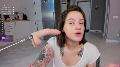 Snapshot of anitasea_ chatting on 09-12-25, 11:32 anitasea_ online show from 09-12-25, 11:32