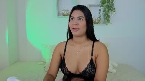 anittafoxx online show from 07-18-26, 10:35