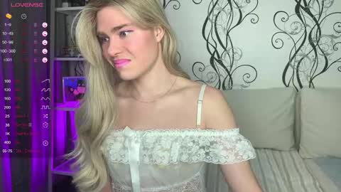 anjalin_sososok online show from 03-25-26, 03:45