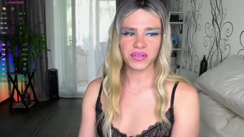 anjalin_sososok online show from 06-02-26, 03:52