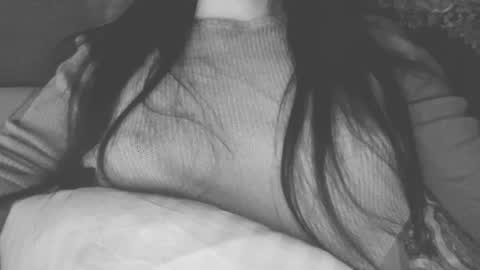 Snapshot of anje_forsexytime chatting on 06-04-26, 04:24 Anje online show from 06-04-26, 04:24