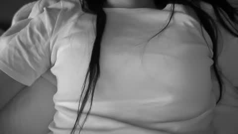 Snapshot of anje_forsexytime chatting on 06-13-26, 03:32 Anje online show from 06-13-26, 03:32