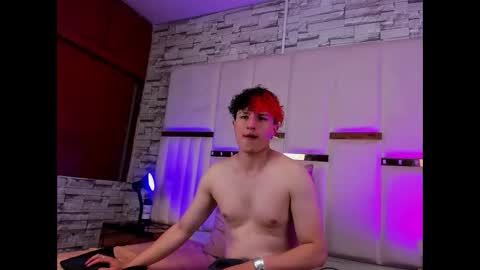 Snapshot of anlleloandangela chatting on 11-15-25, 04:47 ANGEL AND TEFY online show from 11-15-25, 04:47