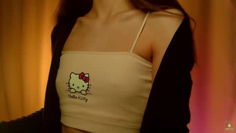 Snapshot of ann_amm chatting on 02-26-25, 10:04 Anna online show from 02-26-25, 10:04