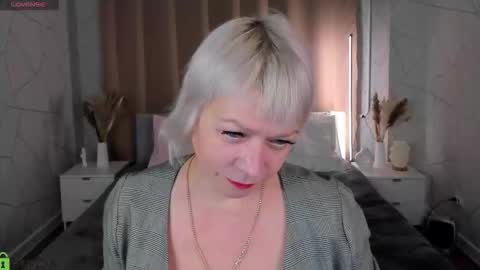ann_annise online show from 02-07-26, 01:09