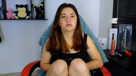 Snapshot of ann_cohen chatting on 02-05-25, 02:05 Only fans online show from 02-05-25, 02:05