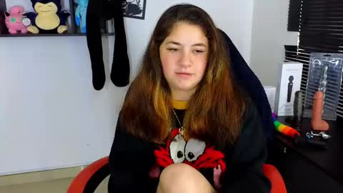 Snapshot of ann_cohen chatting on 03-04-25, 02:32 Only fans online show from 03-04-25, 02:32