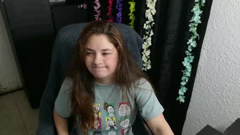 Snapshot of ann_cohen chatting on 10-14-25, 12:55 Only fans online show from 10-14-25, 12:55
