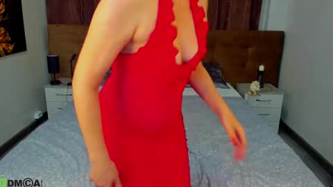 Luna Lady online show from 03-11-26, 09:59