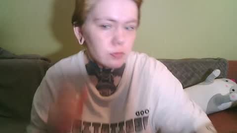 ann_lelala_ online show from 02-16-25, 09:15