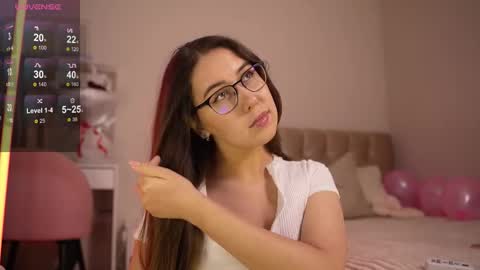 Snapshot of ann_space chatting on 12-01-25, 05:18 ann_space online show from 12-01-25, 05:18