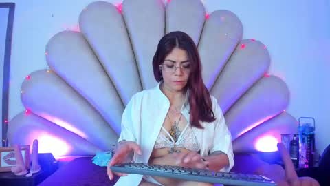 Anna  online show from 02-17-25, 12:27