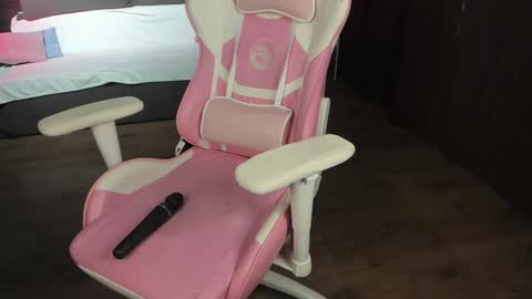 AnnaThe next stream is tomorrow online show from 02-14-25, 06:56