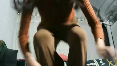 anna_ellen22 online show from 12-04-25, 02:48