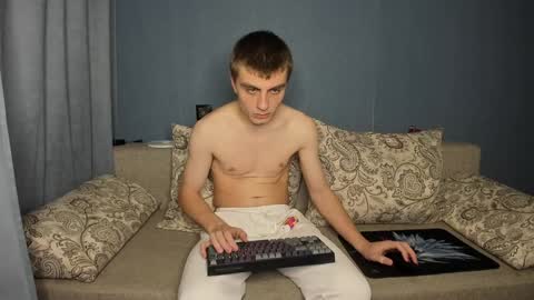 Snapshot of anna_jason chatting on 12-22-24, 04:06 Fansly Jason sweet ass online show from 12-22-24, 04:06