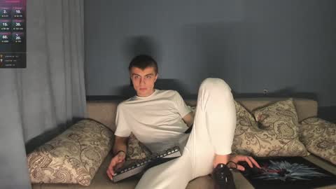 Snapshot of anna_jason chatting on 01-07-25, 07:38 Fansly Jason sweet ass online show from 01-07-25, 07:38