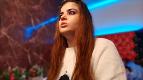 Ana   online show from 12-22-25, 03:42