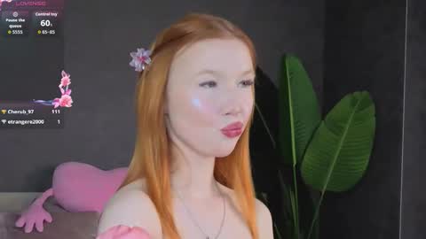 Snapshot of anna_patterson chatting on 09-17-25, 08:49 Anna online show from 09-17-25, 08:49