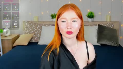 Snapshot of anna_patterson chatting on 10-13-25, 09:09 Anna online show from 10-13-25, 09:09