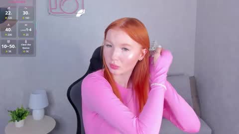 Snapshot of anna_patterson chatting on 10-15-25, 09:53 Anna online show from 10-15-25, 09:53