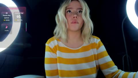 Anna online show from 04-07-26, 01:06