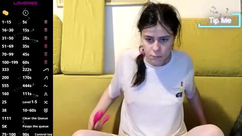 Anna online show from 12-18-25, 10:05