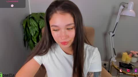 Snapshot of anna_way chatting on 07-09-26, 12:37 Anna GMT 2 Mon-Wed Sat 0300am-0900am Thu 1100AM-300PM online show from 07-09-26, 12:37