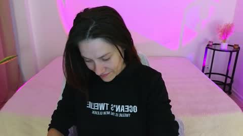 annaabels online show from 10-04-25, 05:38