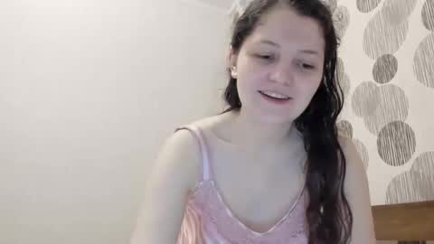 annaahcharm online show from 12-21-25, 10:39