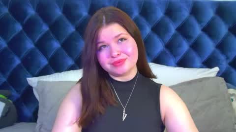 AnnaBanksy online show from 05-17-26, 04:21