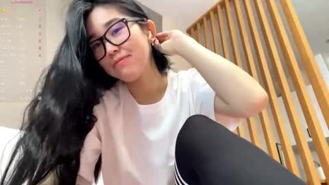 Aya  online show from 11-22-25, 09:19