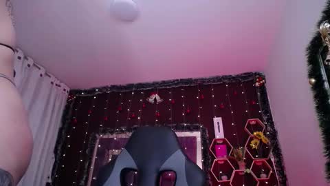 Anna online show from 12-19-25, 02:07