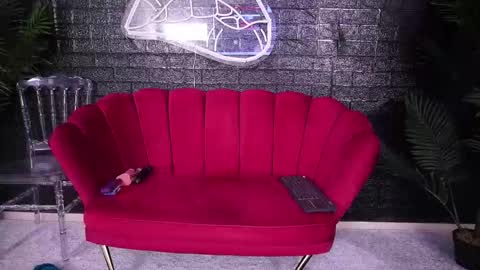 Snapshot of annabellerise chatting on 11-26-25, 05:30 Anna online show from 11-26-25, 05:30