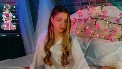 Snapshot of annaberrys chatting on 05-16-26, 06:43 Anna online show from 05-16-26, 06:43