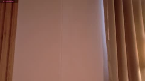 ANNA  online show from 01-11-26, 06:35