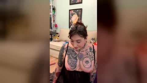 annacote178 online show from 02-05-26, 06:01