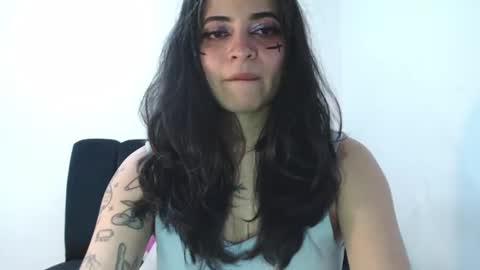 Snapshot of annacrow chatting on 06-14-26, 11:51 Anna online show from 06-14-26, 11:51