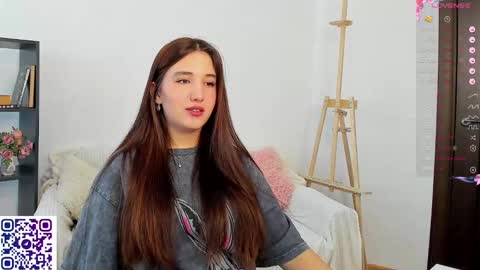 Snapshot of annaelfi chatting on 02-23-25, 02:51 Anna online show from 02-23-25, 02:51