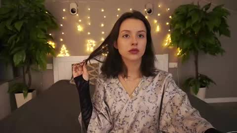 Anna online show from 01-03-25, 09:57