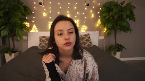 Anna online show from 01-04-25, 04:44