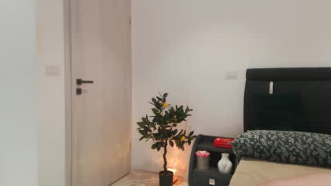 annaevv online show from 04-09-26, 07:47