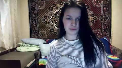 Snapshot of annafols chatting on 01-06-26, 01:26 Anna online show from 01-06-26, 01:26